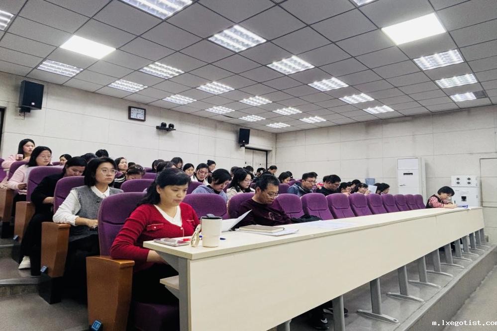 全体语文教师听课